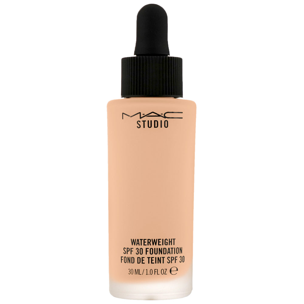 M.A.C Studio Waterweight SPF30 Foundation NW22 30ml - Extra