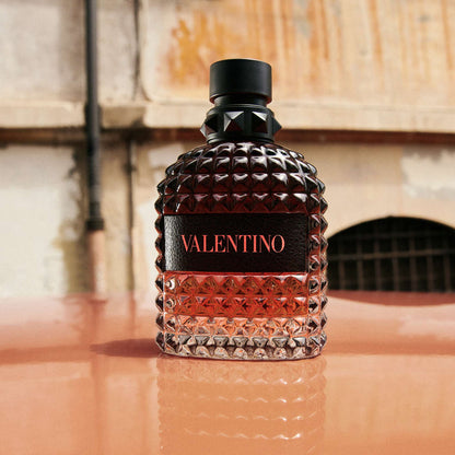 Valentino Born In Roma Uomo Coral Fantasy Eau de Toilette Spray 100ml - Additional 3