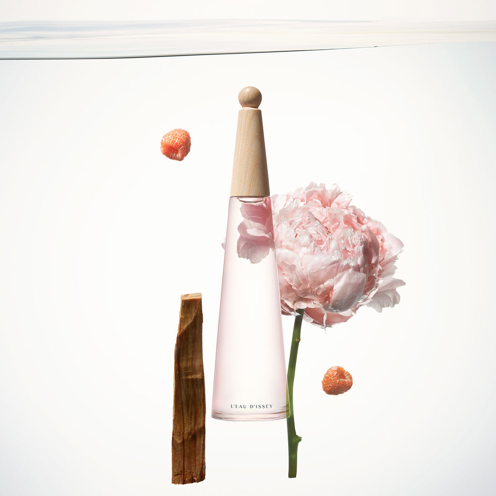 Issey Miyake L’Eau d’Issey Pivoine Eau de Toilette Intense Spray 50ml - Additional 2