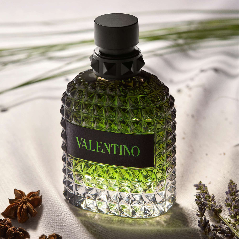 Valentino Born In Roma Uomo Green Stravaganza Eau de Toilette Spray 50ml - Additional 3