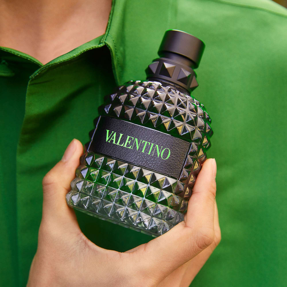 Valentino Born In Roma Uomo Green Stravaganza Eau de Toilette Spray 50ml - Additional 7