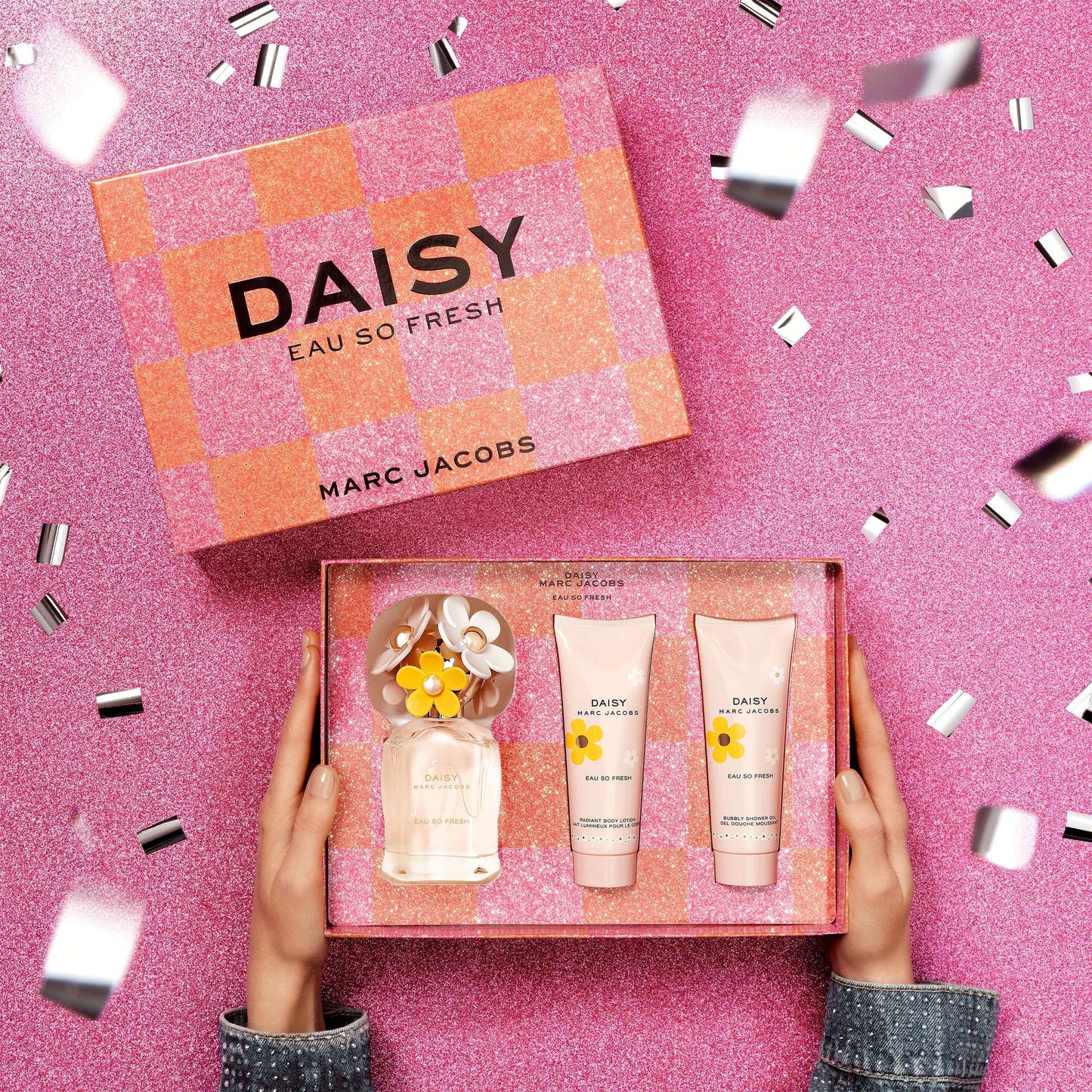 Marc Jacobs Daisy Eau So Fresh Eau de Toilette Spray 75ml Gift Set - Additional 2