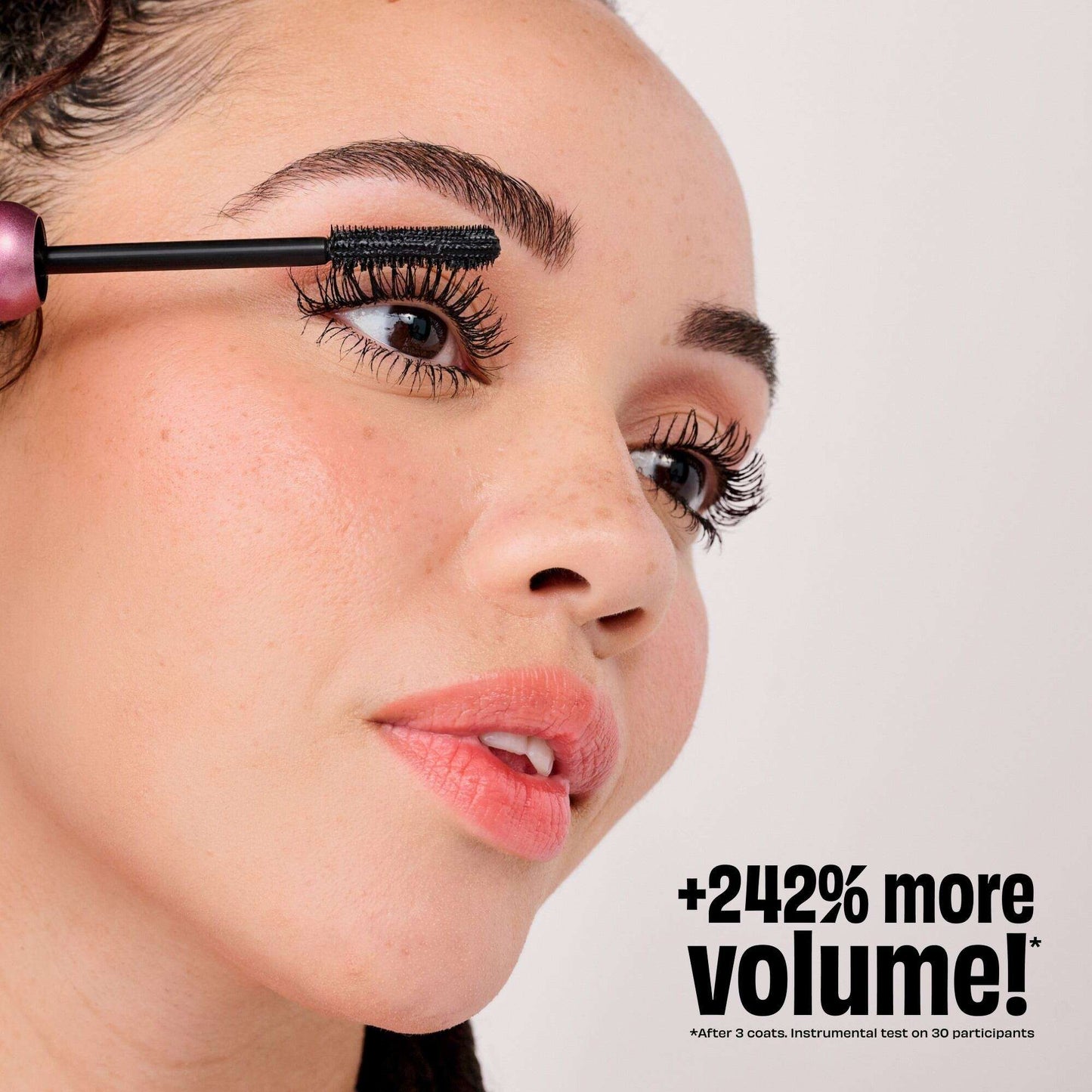 benefit BADgal Bounce  Fuller, Fluffier, Volumizing Mini Mascara 4g - Additional 2