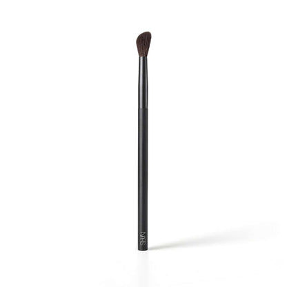 NARS  10 Radiant Creamy Concealer Brush