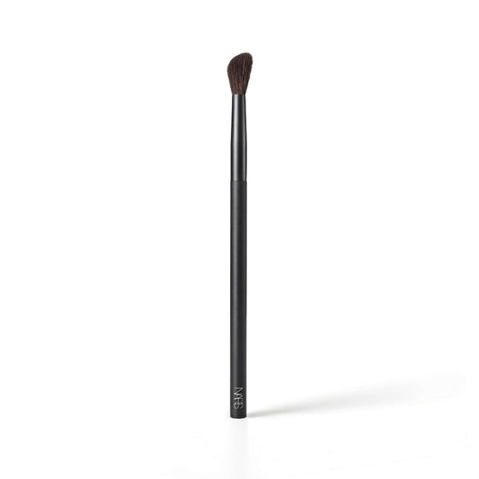 NARS  10 Radiant Creamy Concealer Brush