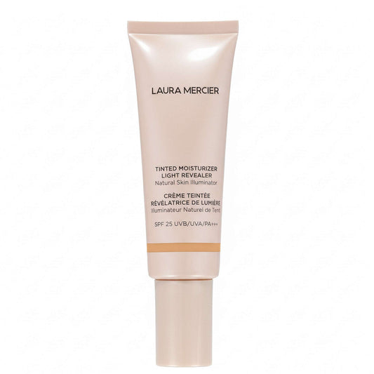 Tinted Moisturizer Light Revealer Natural Skin Illuminator SPF25 - Range